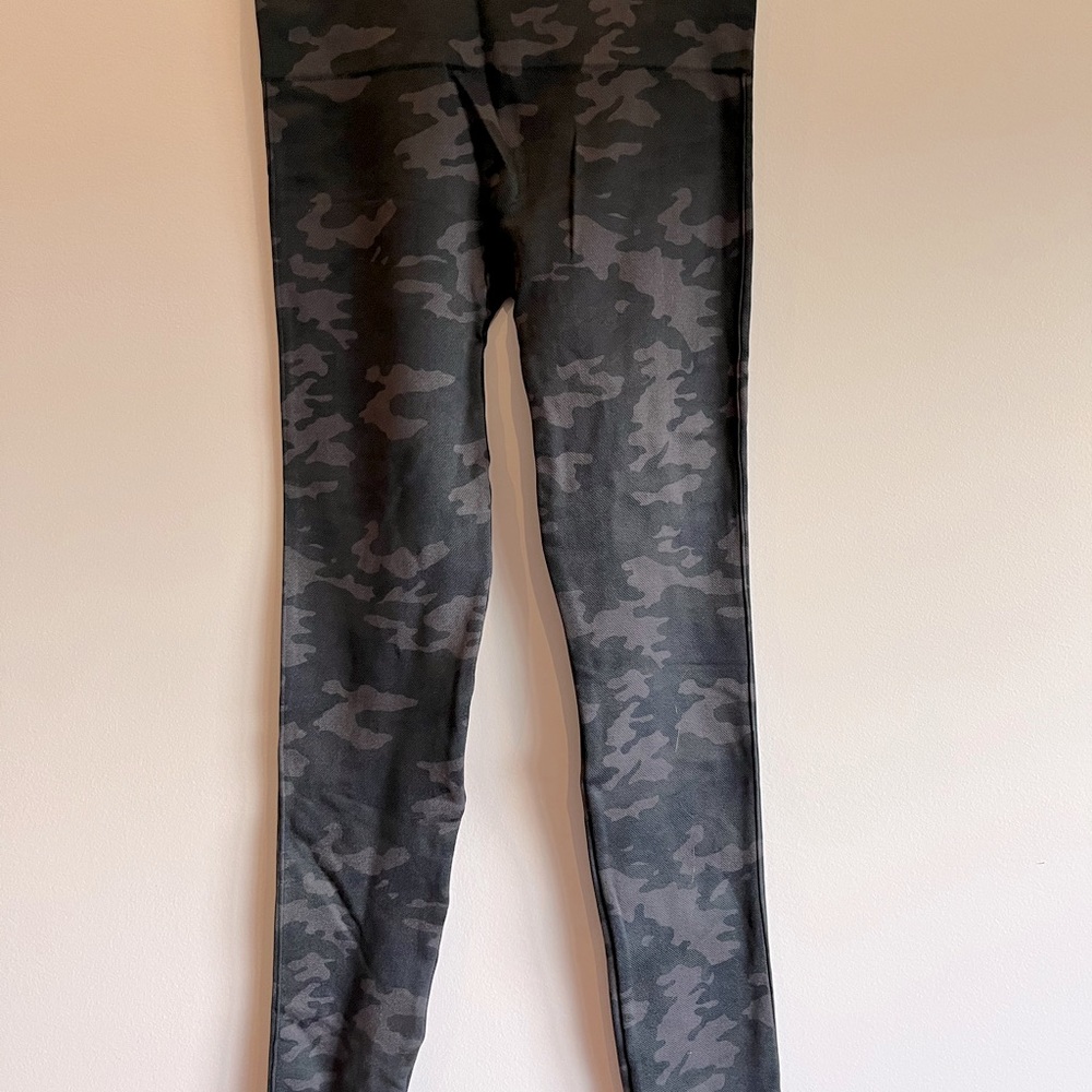 Spanx leggings sz M